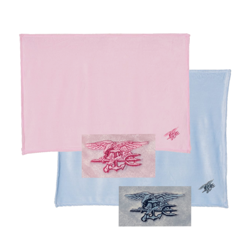 Burberry baby top blanket pink